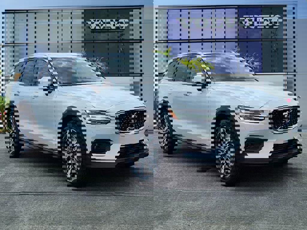 New 2025 Volvo V60 B5 Cross Country Plus w/ Protection Package Premier image 1