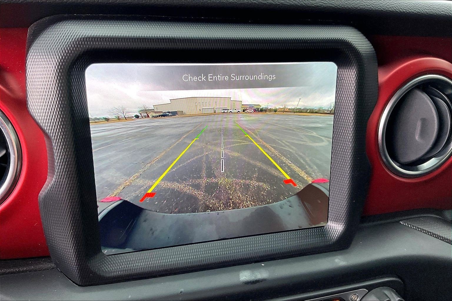 Used 2023 Jeep Gladiator Rubicon image 25