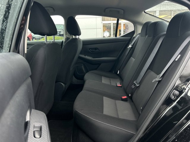 Used 2025 Nissan Sentra SV FWD image 14