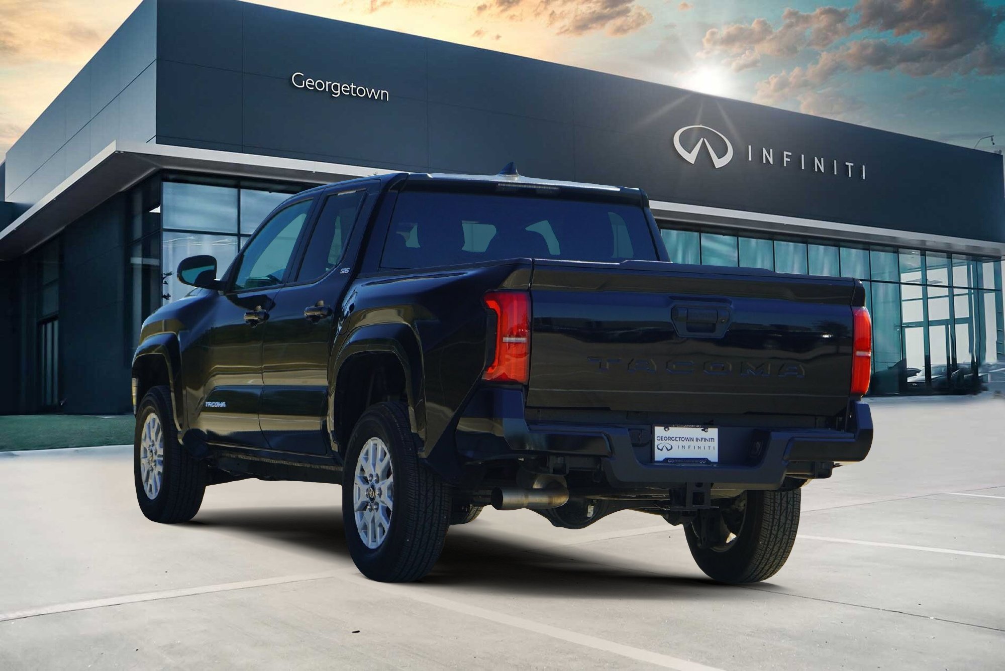 Used 2024 Toyota Tacoma SR5 image 7