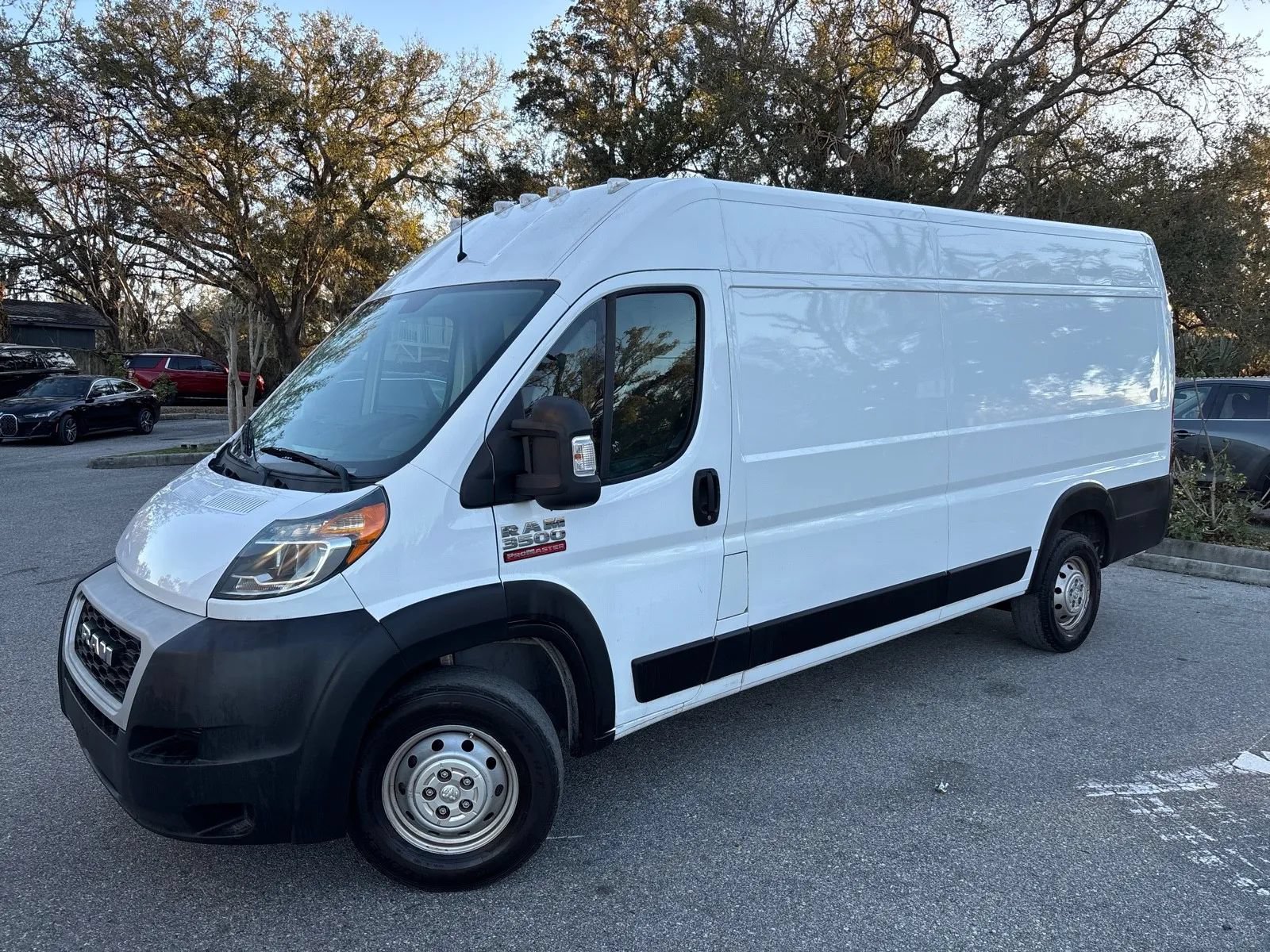 Used 2019 RAM ProMaster 3500 FWD image 3