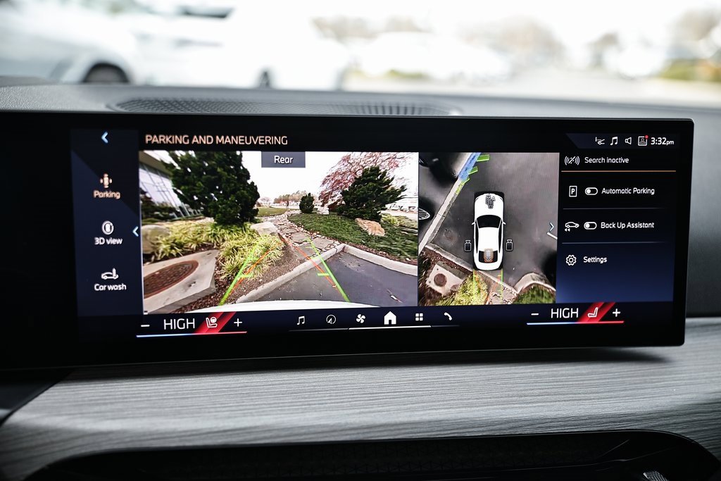 Used 2025 BMW 430i xDrive Coupe w/ M Sport Package image 32