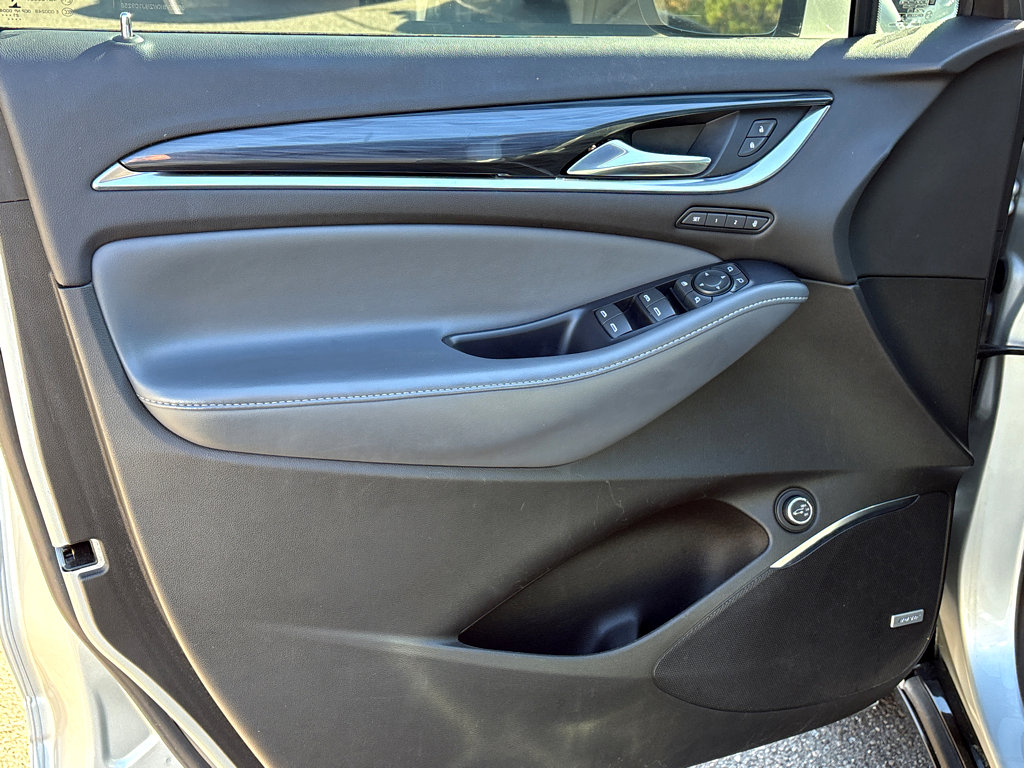 Used 2022 Buick Enclave Premium image 23