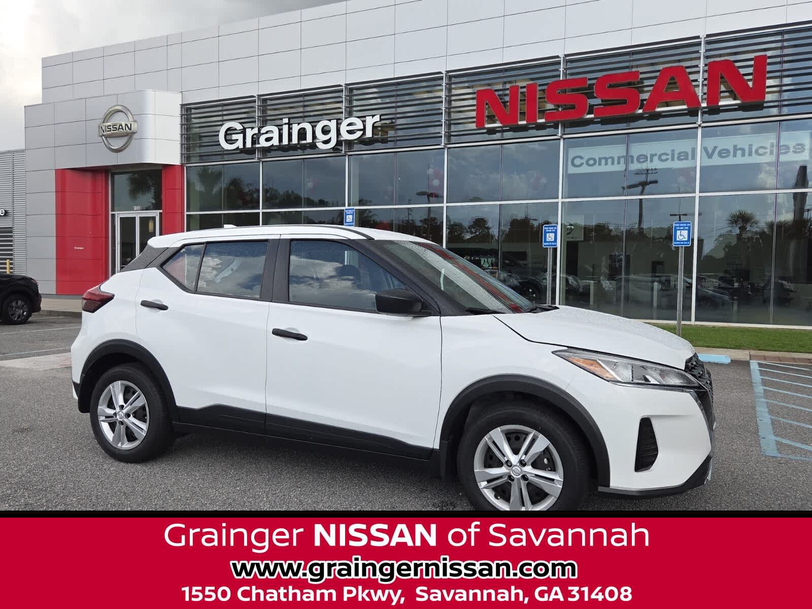 Used 2025 Nissan Kicks Play S