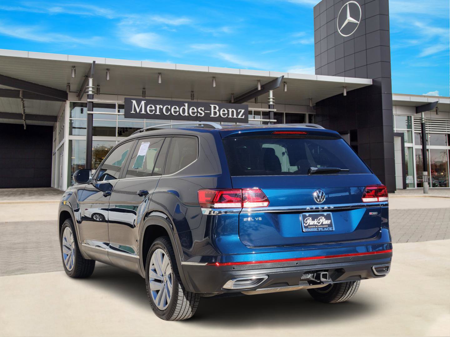 Used 2021 Volkswagen Atlas SEL image 4