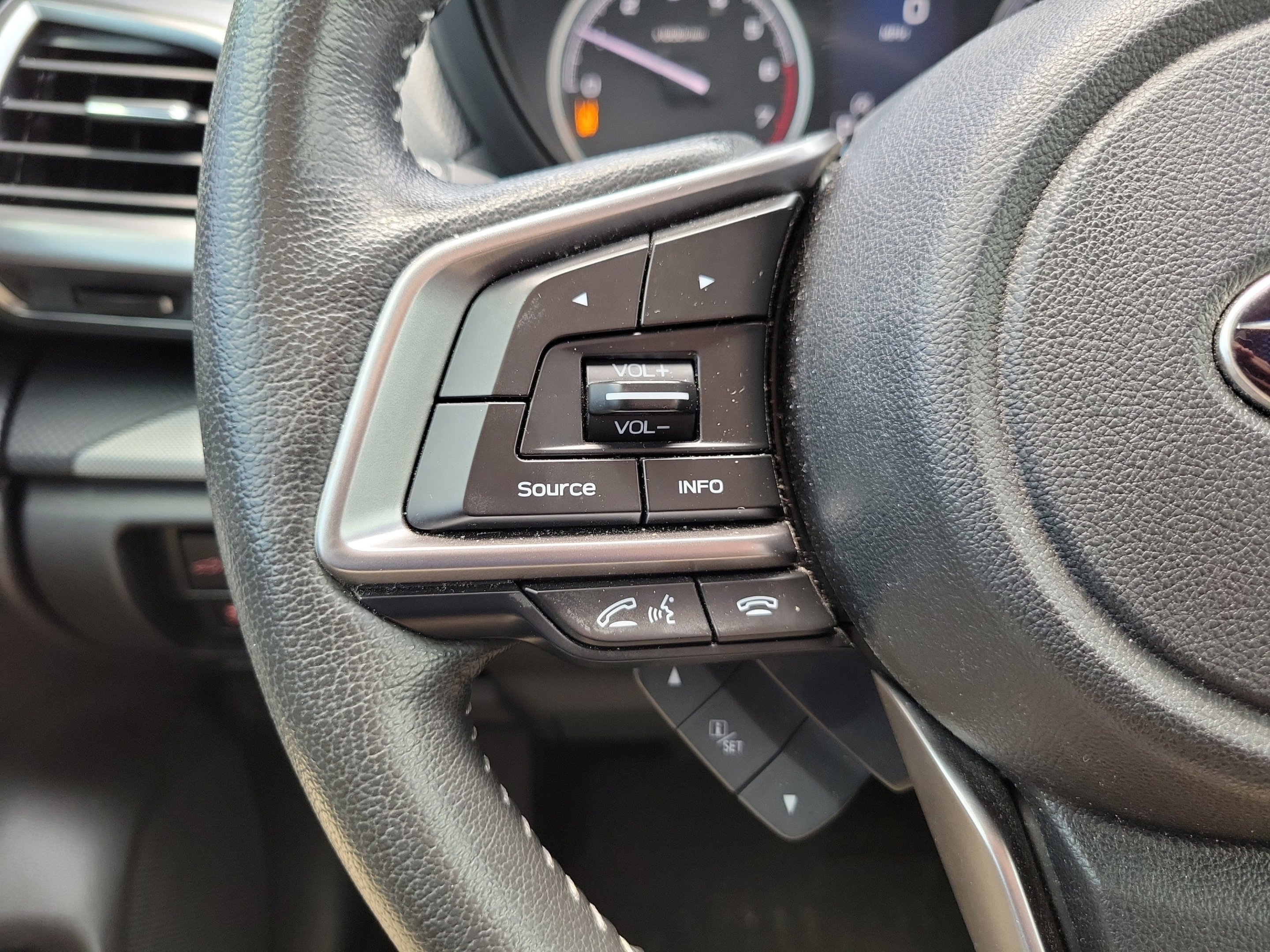 Used 2019 Subaru Forester Limited AWD/4WD image 31