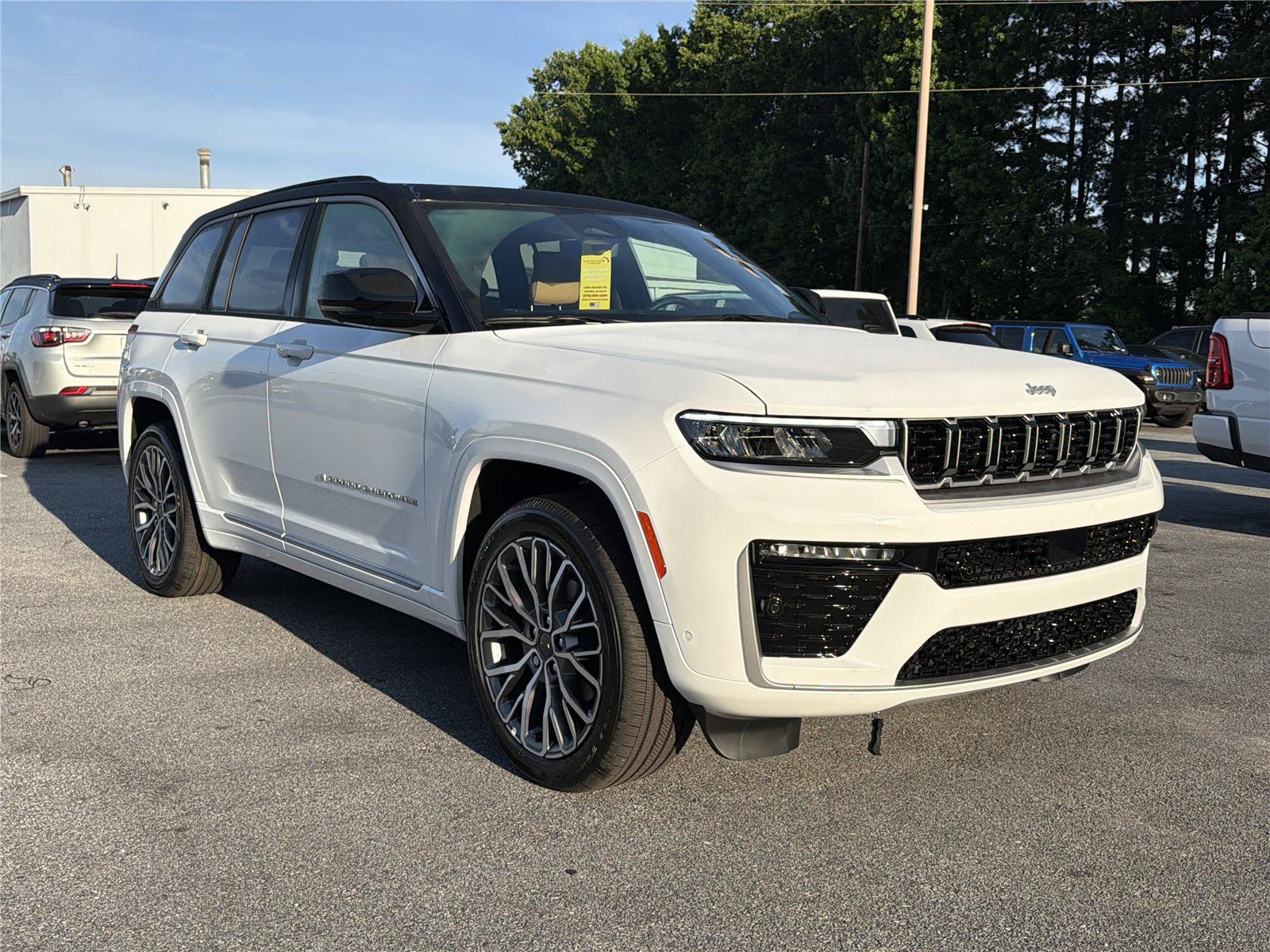 New 2026 Jeep Grand Cherokee Summit AWD/4WD image 3