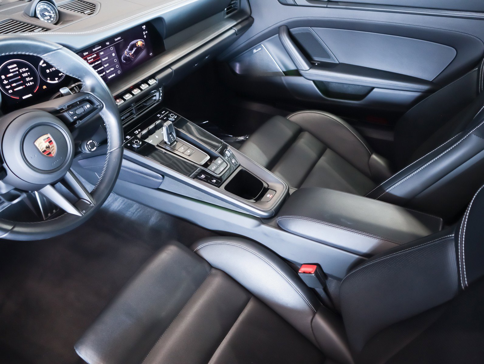 Certified 2024 Porsche 911 Carrera 4 GTS image 15