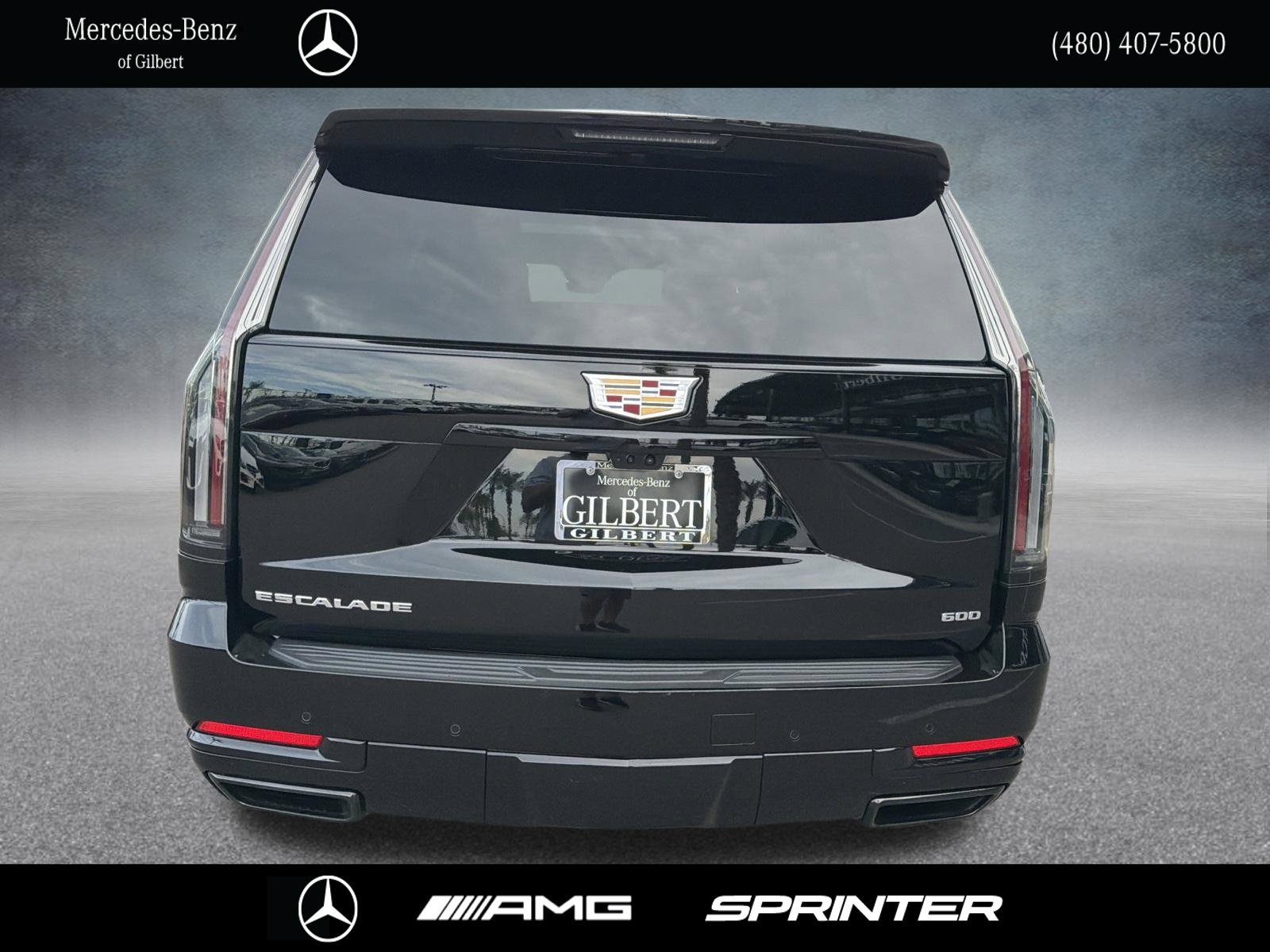 Used 2025 Cadillac Escalade ESV Sport Platinum AWD/4WD image 4