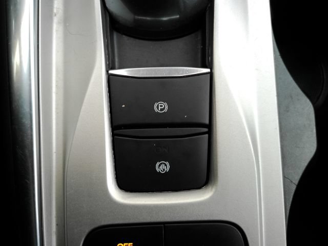 Used 2023 Ford Explorer XLT w/ Equipment Group 202A RWD image 47