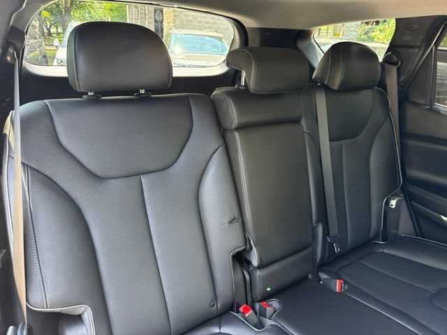 Used 2023 Hyundai Santa Fe Limited AWD/4WD image 28