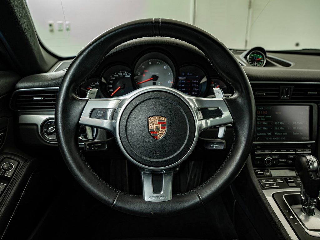 Certified 2015 Porsche 911 Targa 4S image 45