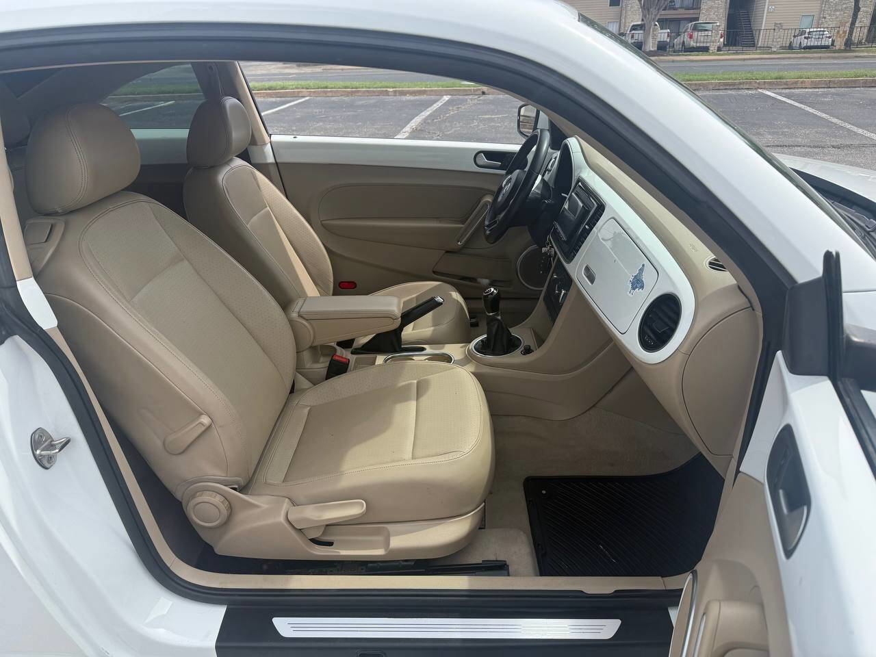 Used 2016 Volkswagen Beetle 1.8T SE image 13