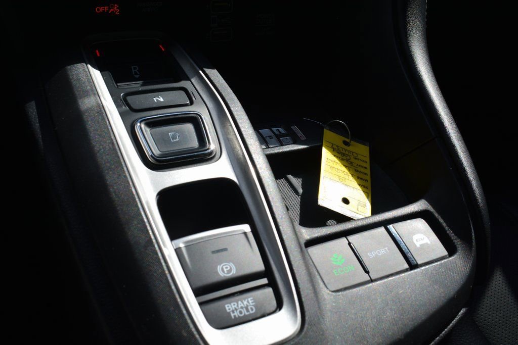 Used 2019 Honda Insight Touring image 19