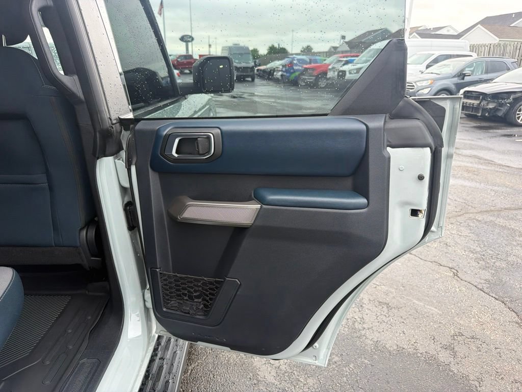 Used 2023 Ford Bronco Outer Banks AWD/4WD image 43