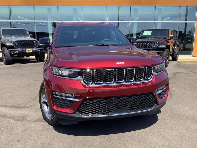 New 2025 Jeep Grand Cherokee Limited w/ Trailer Tow Package image 4