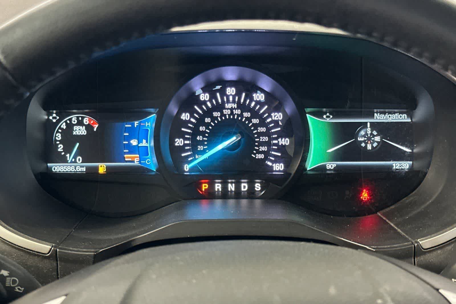 Used 2018 Ford Edge SEL w/ Equipment Group 201A FWD image 26