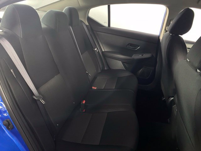 Used 2025 Nissan Sentra SV FWD image 14