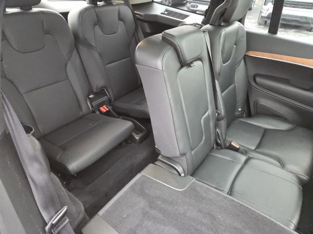 Used 2021 Volvo XC90 T6 Momentum w/ Advanced Package image 29