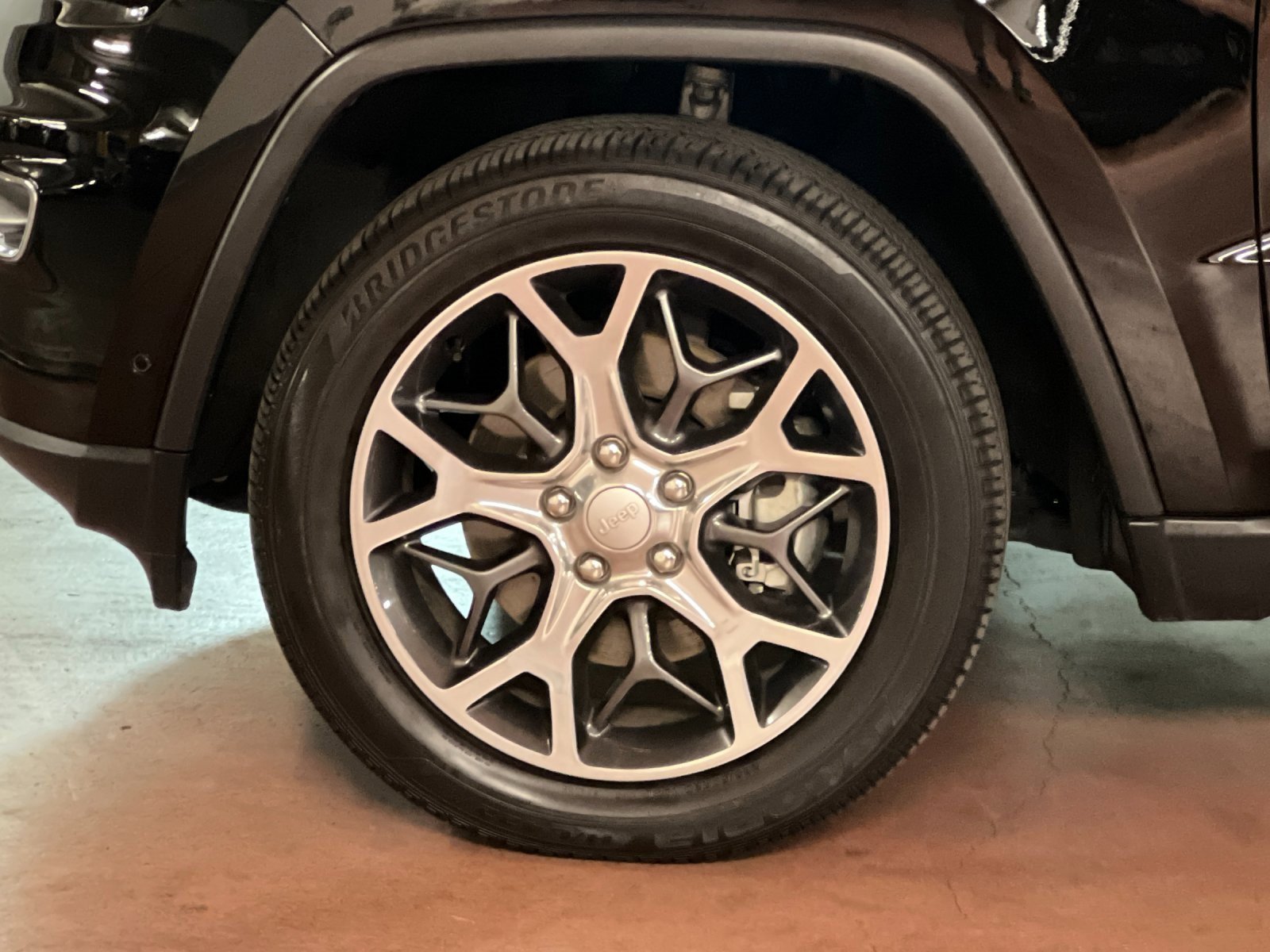 Certified 2022 Jeep Grand Cherokee Limited w/ Tech Group image 25