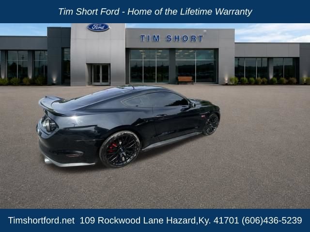 Used 2017 Ford Mustang GT Premium w/ GT Performance Package RWD image 5