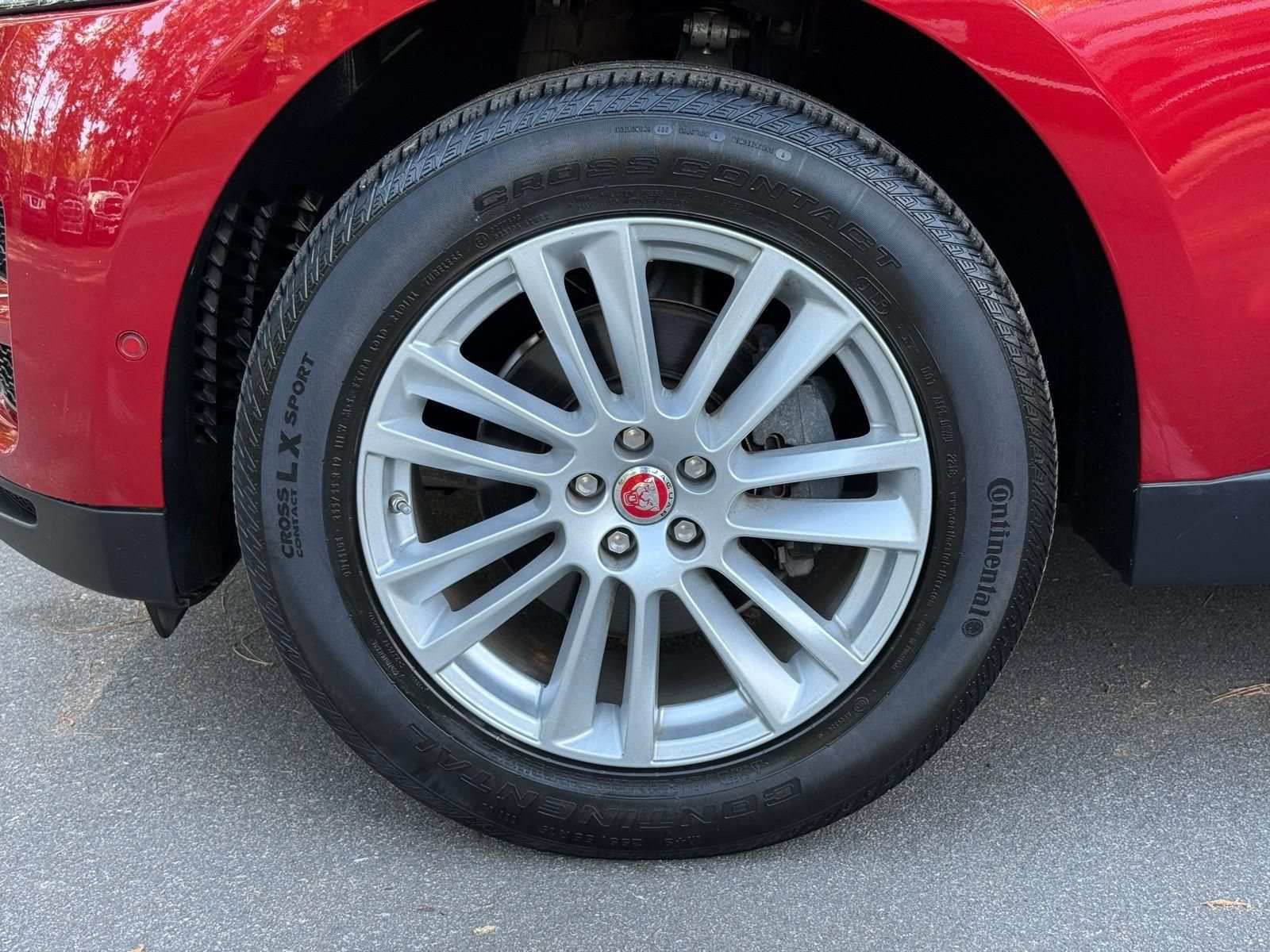 Used 2019 Jaguar F-PACE Prestige AWD/4WD image 24