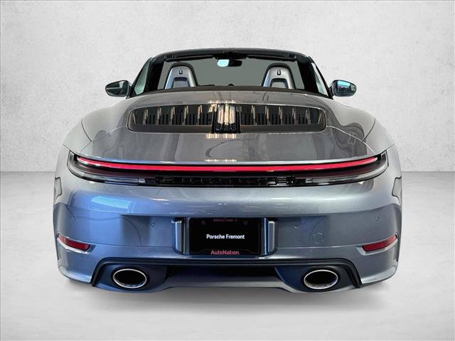 New 2026 Porsche 911 Carrera T RWD image 10