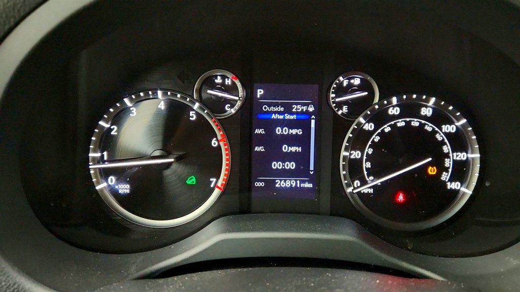 Used 2023 Lexus GX 460 Premium w/ Premium Plus Package image 15