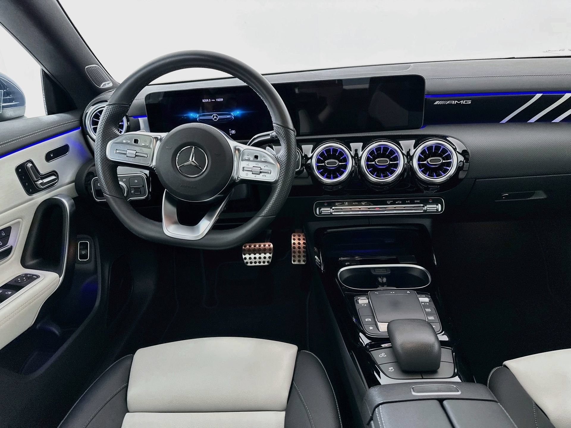Certified 2023 Mercedes-Benz CLA 35 AMG 4MATIC image 23