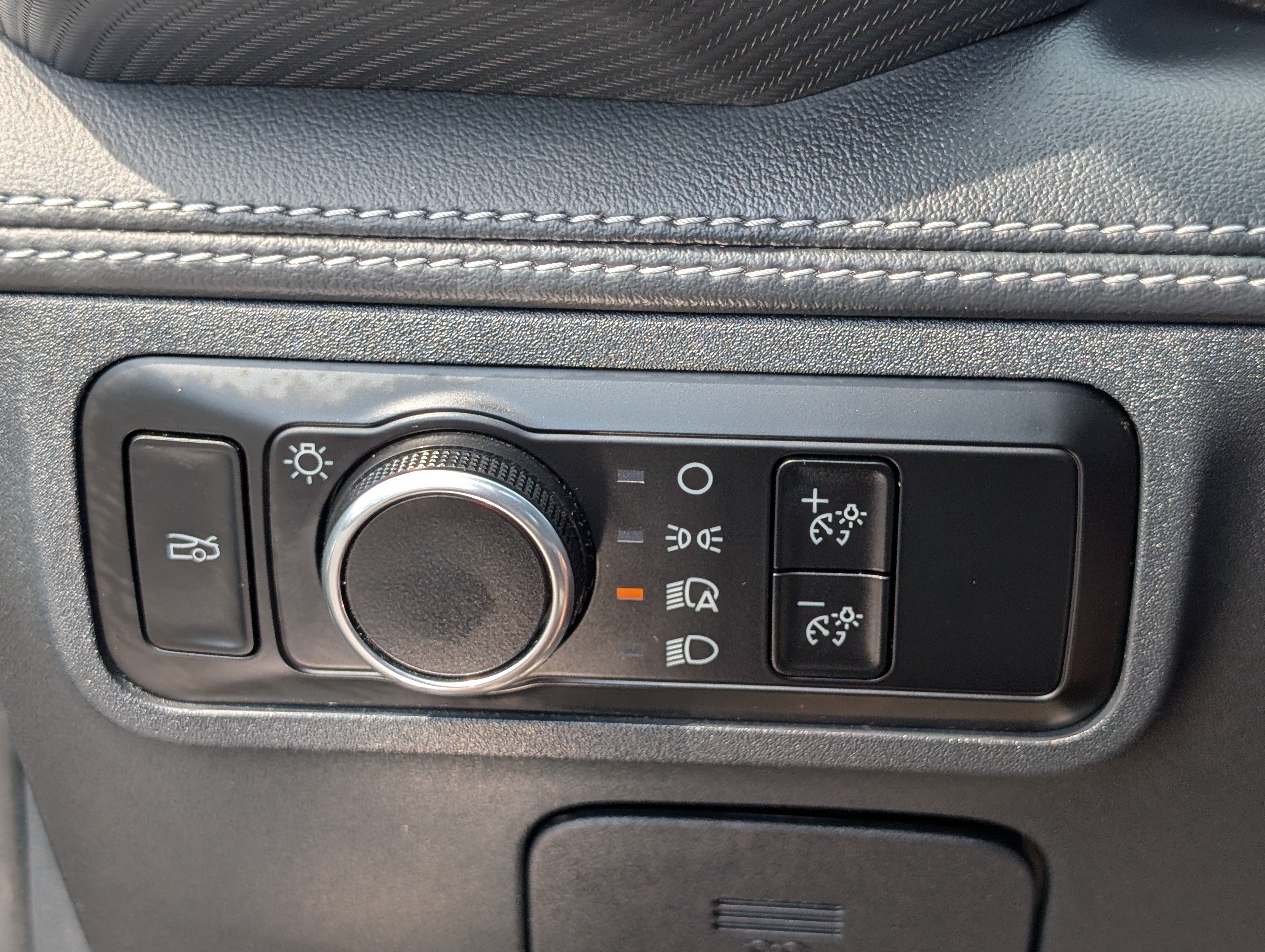 Used 2024 Ford Mustang Premium RWD image 19