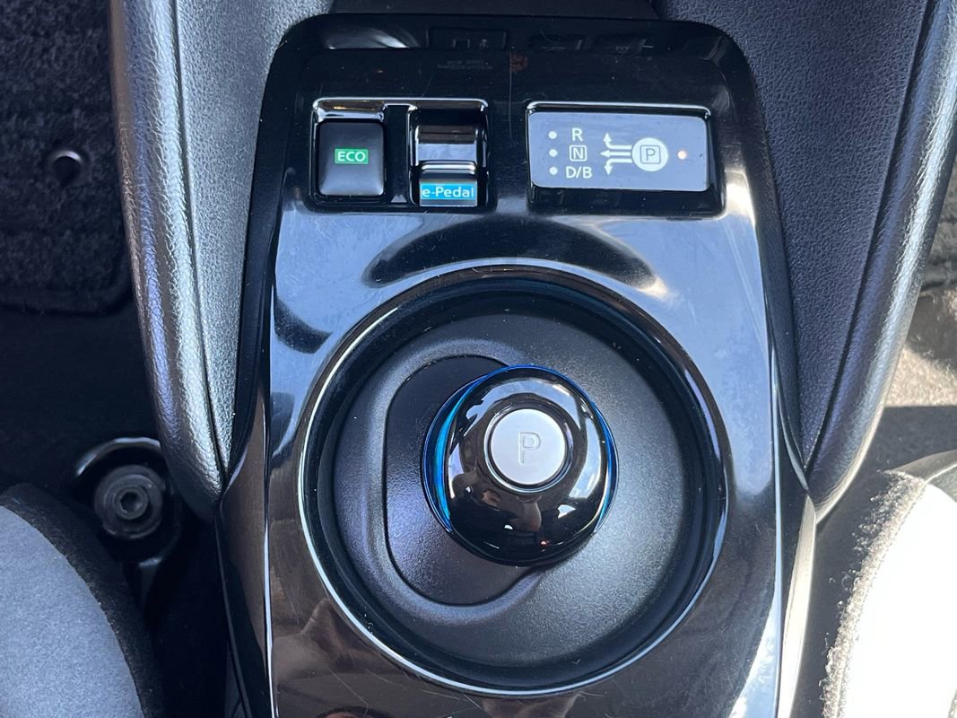 Used 2022 Nissan Leaf SL Plus image 24