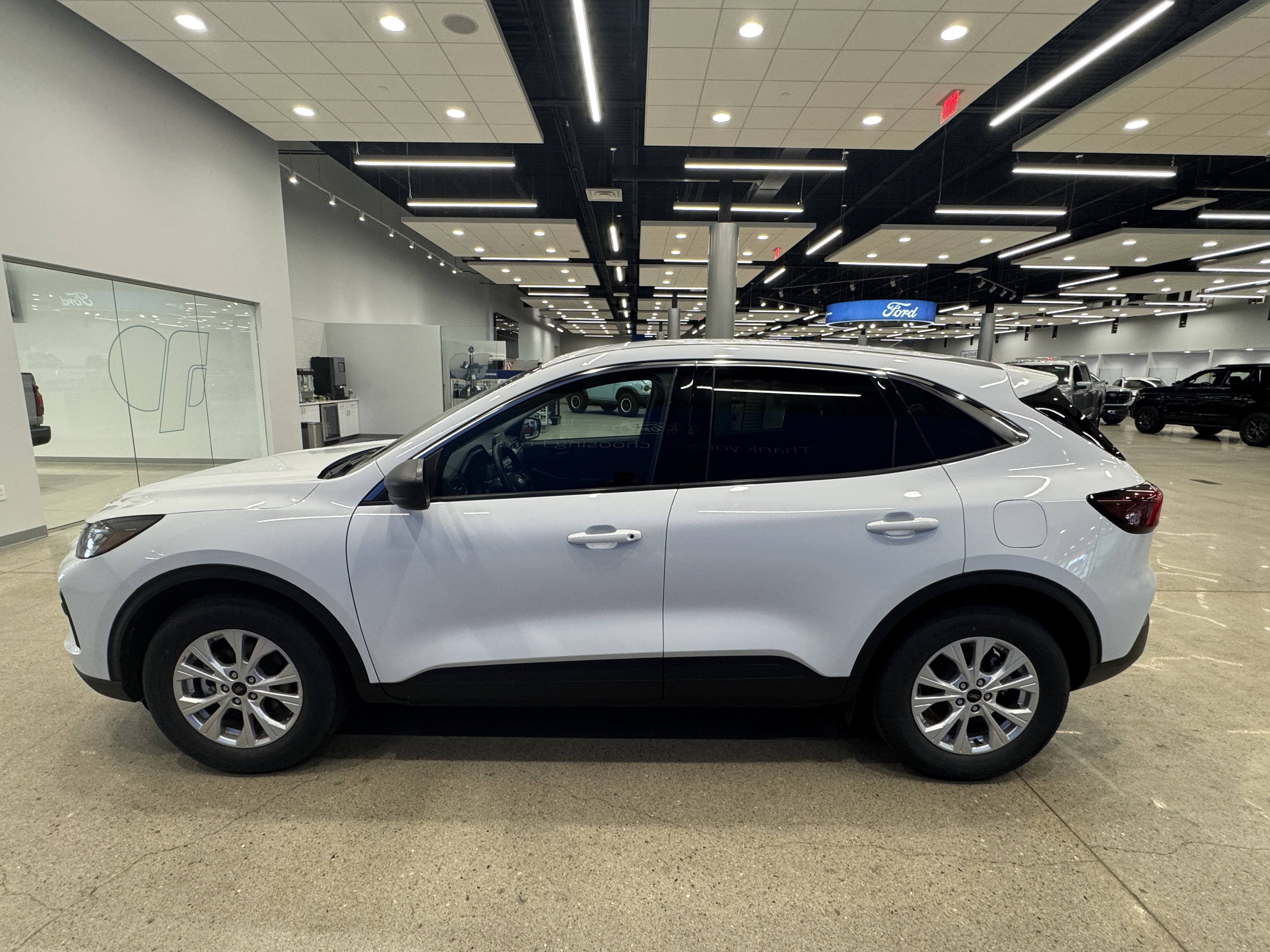 Certified 2024 Ford Escape Active image 5