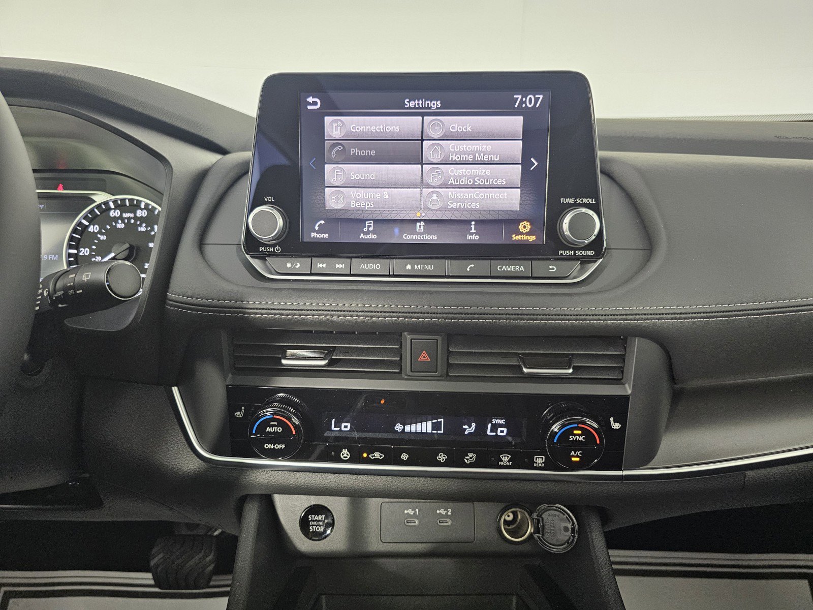 New 2026 Nissan Rogue SV image 29