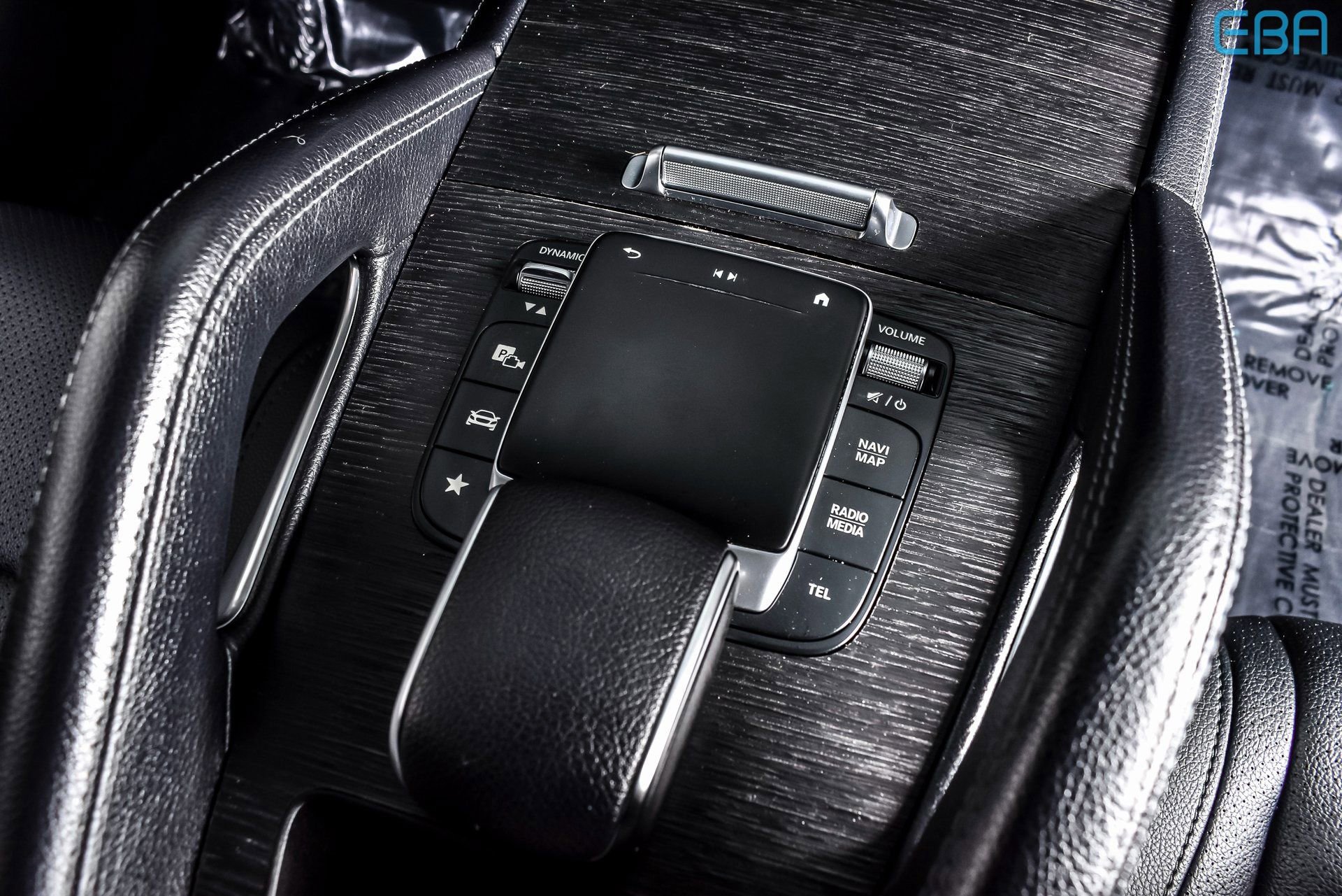 Used 2022 Mercedes-Benz GLE 350 4MATIC w/ Premium Package image 28