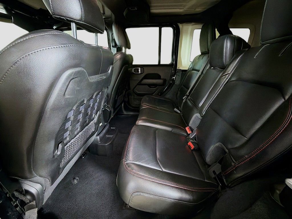 Used 2022 Jeep Wrangler Unlimited Rubicon w/ Cold Weather Group image 22