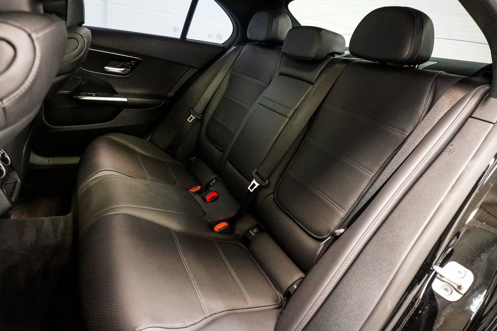Used 2024 Mercedes-Benz C 300 4MATIC Sedan image 8