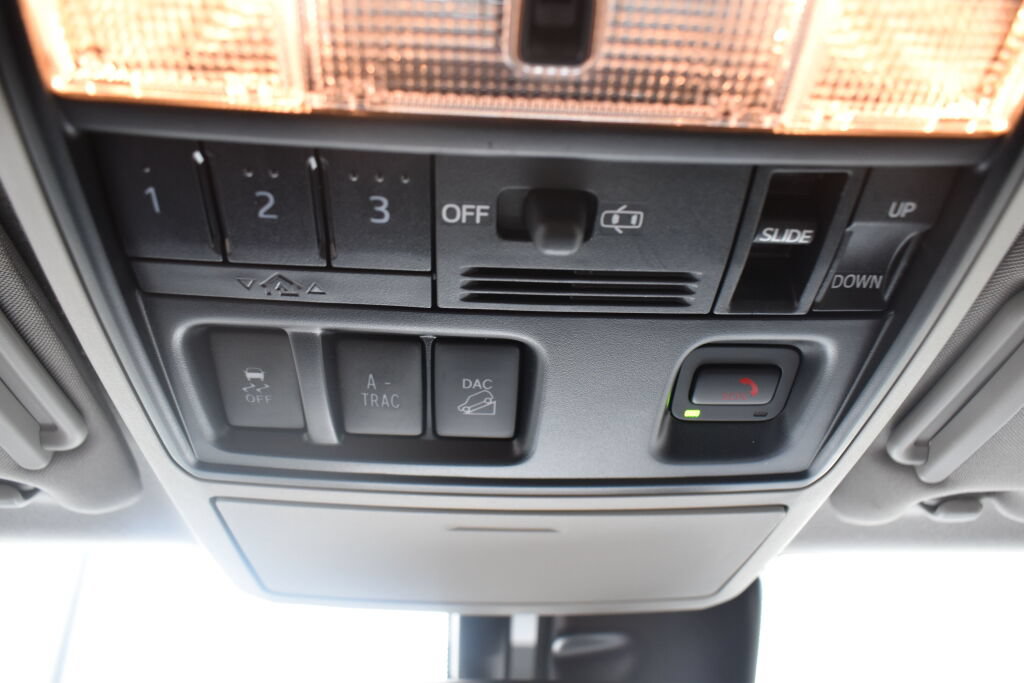 Certified 2024 Toyota 4Runner Limited AWD/4WD image 14