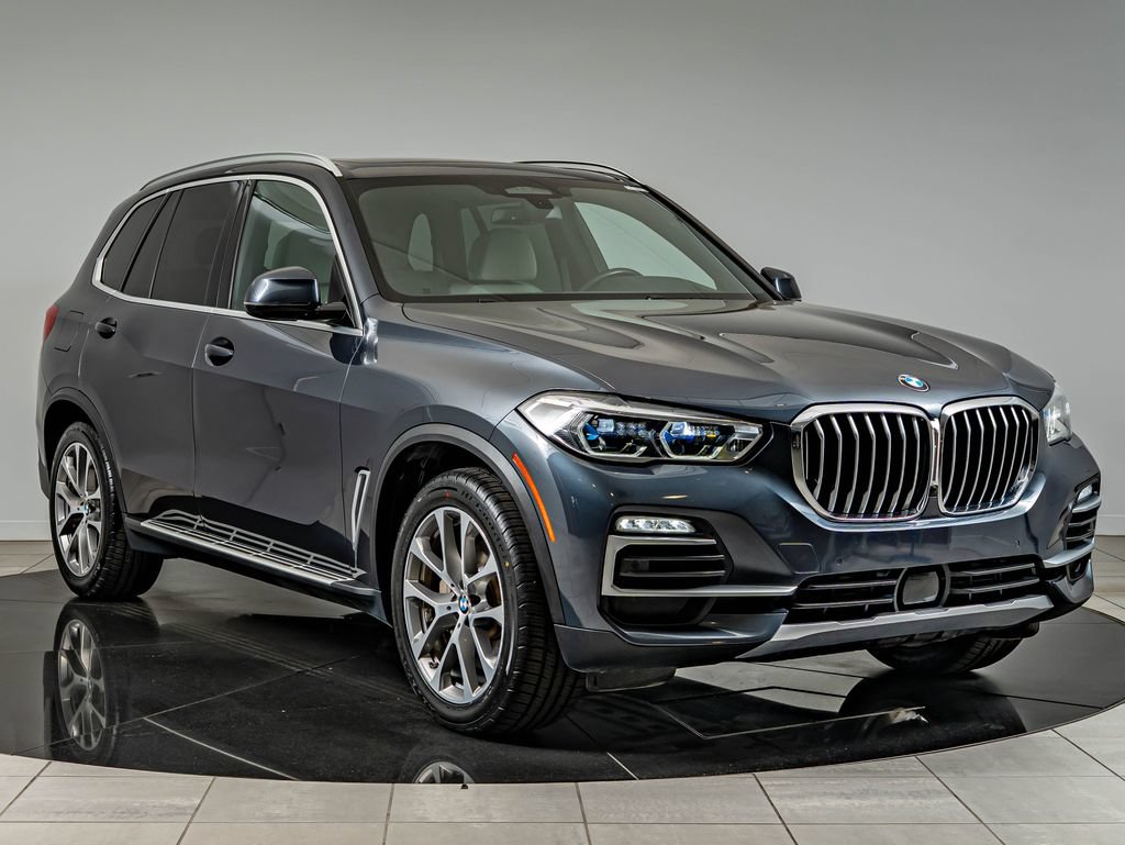 Used 2019 BMW X5 xDrive40i w/ Executive Package AWD/4WD image 3