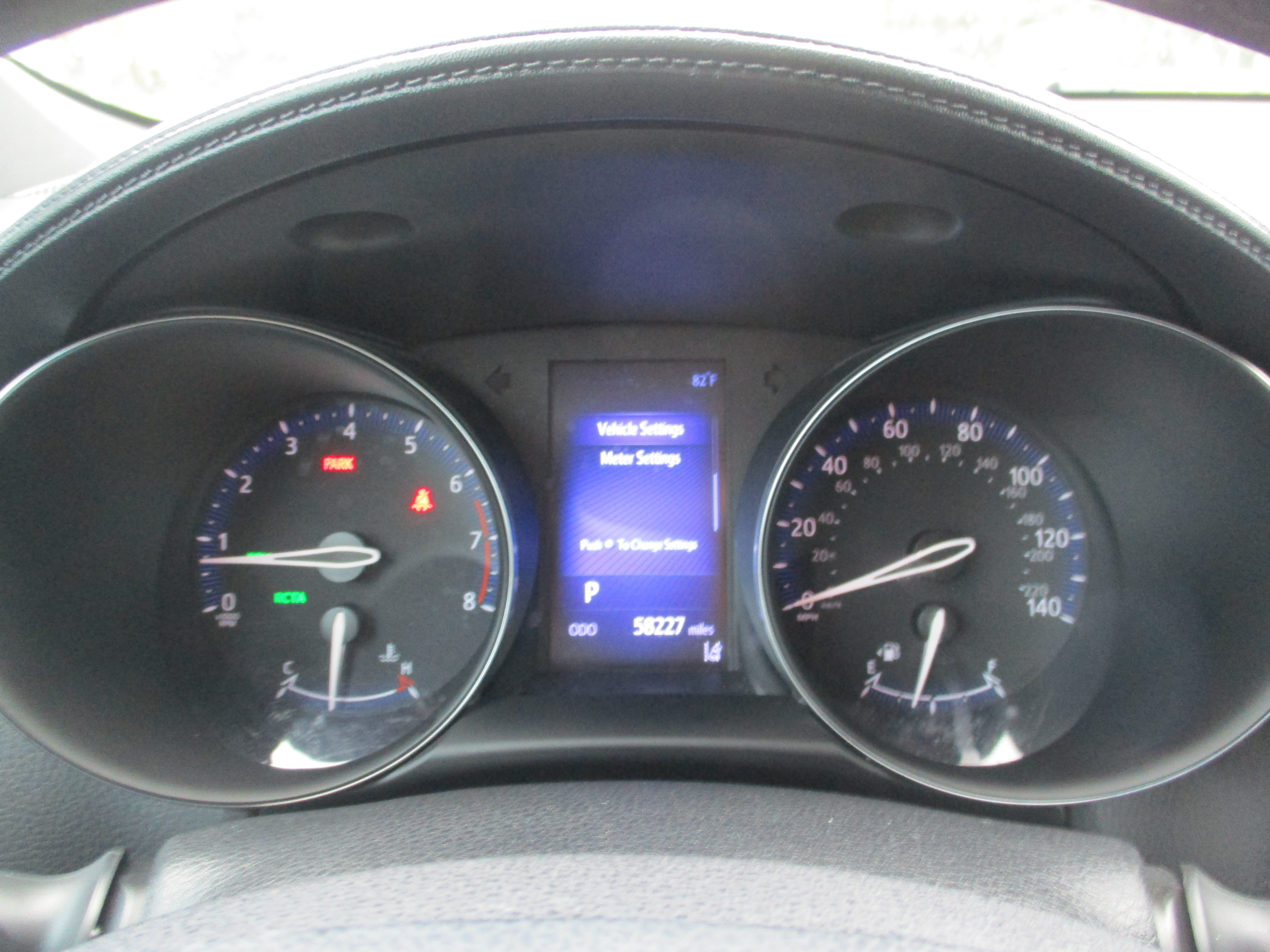 Used 2018 Toyota C-HR XLE FWD image 15