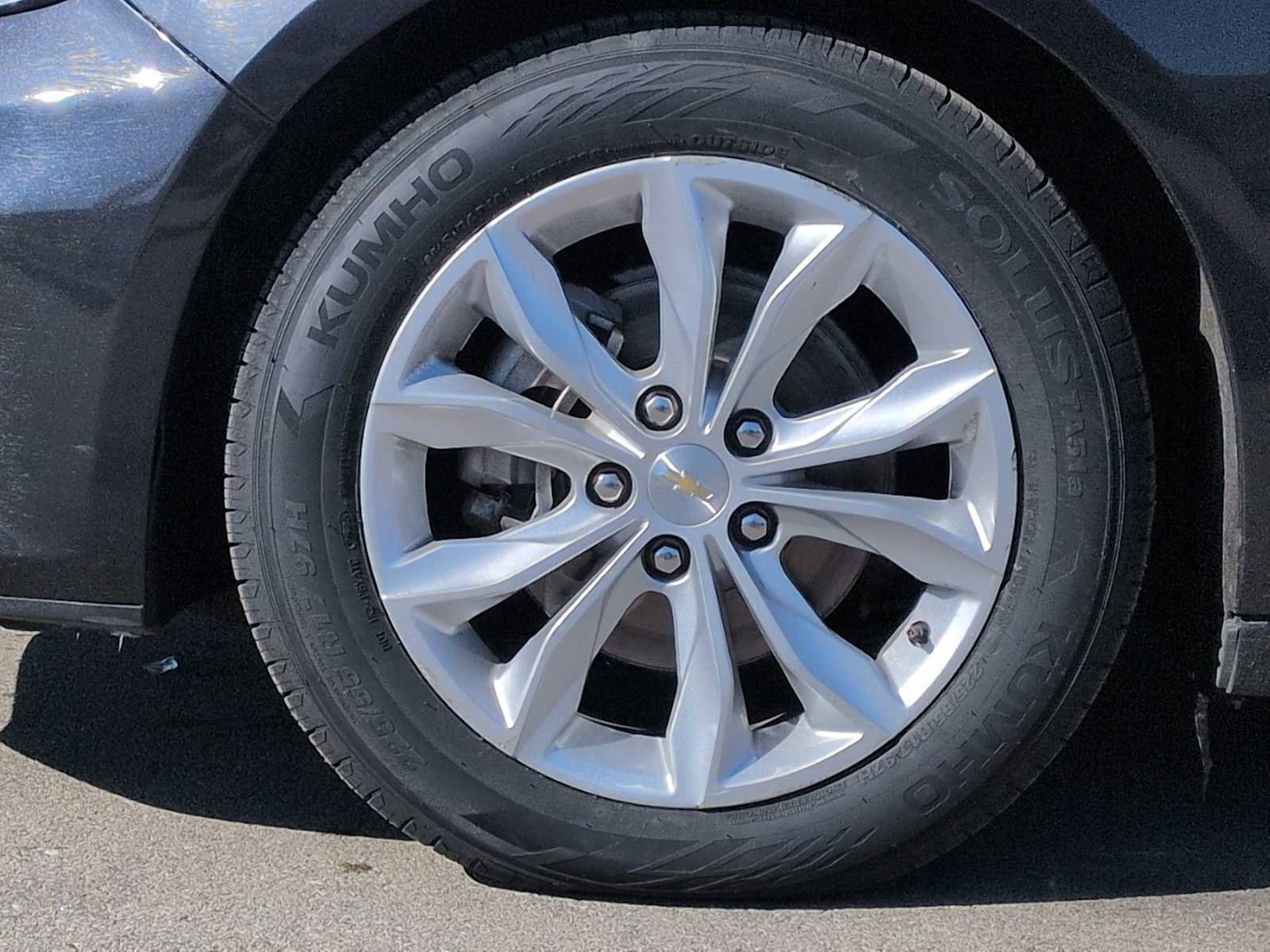 Used 2023 Chevrolet Malibu LT image 12