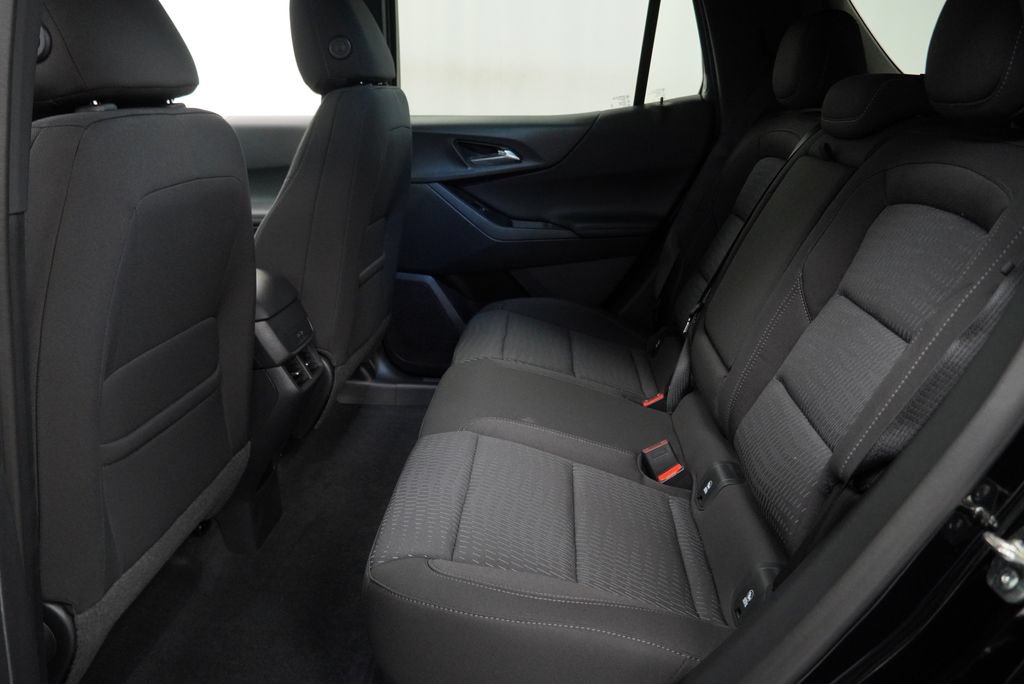 New 2027 Chevrolet Equinox LT FWD image 12