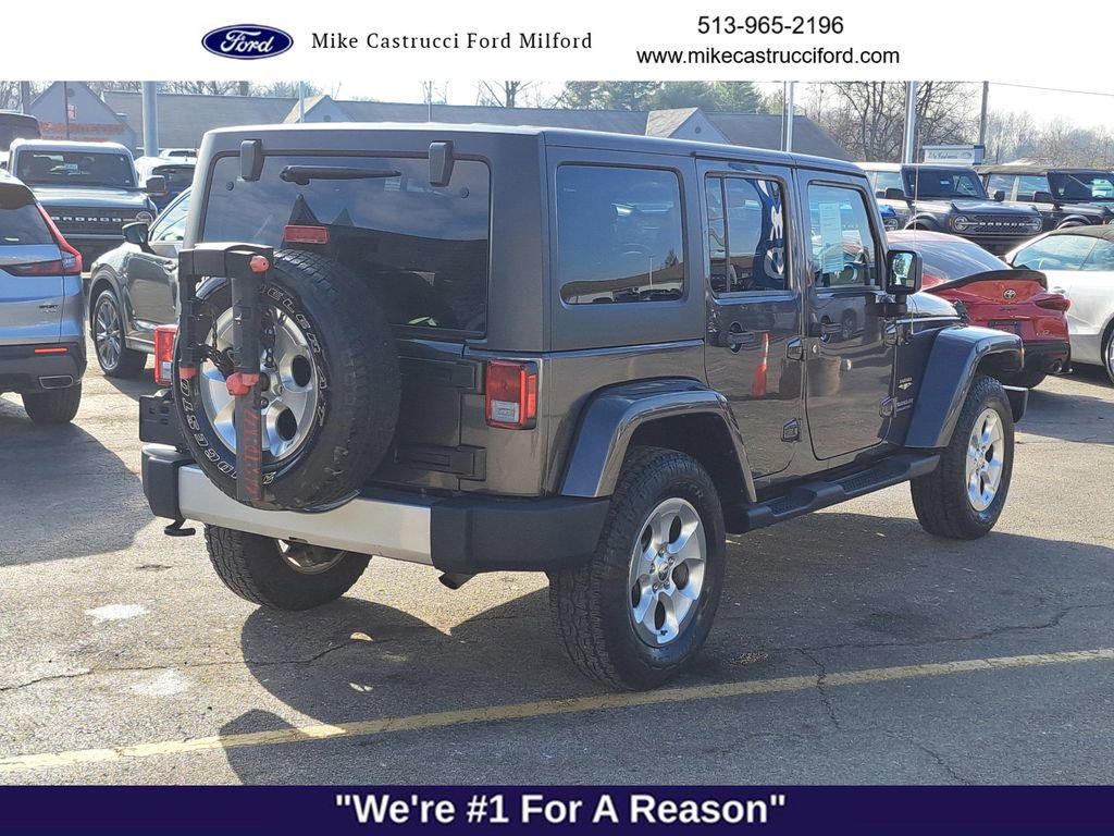 Used 2014 Jeep Wrangler Unlimited Sahara w/ Dual Top Group image 5
