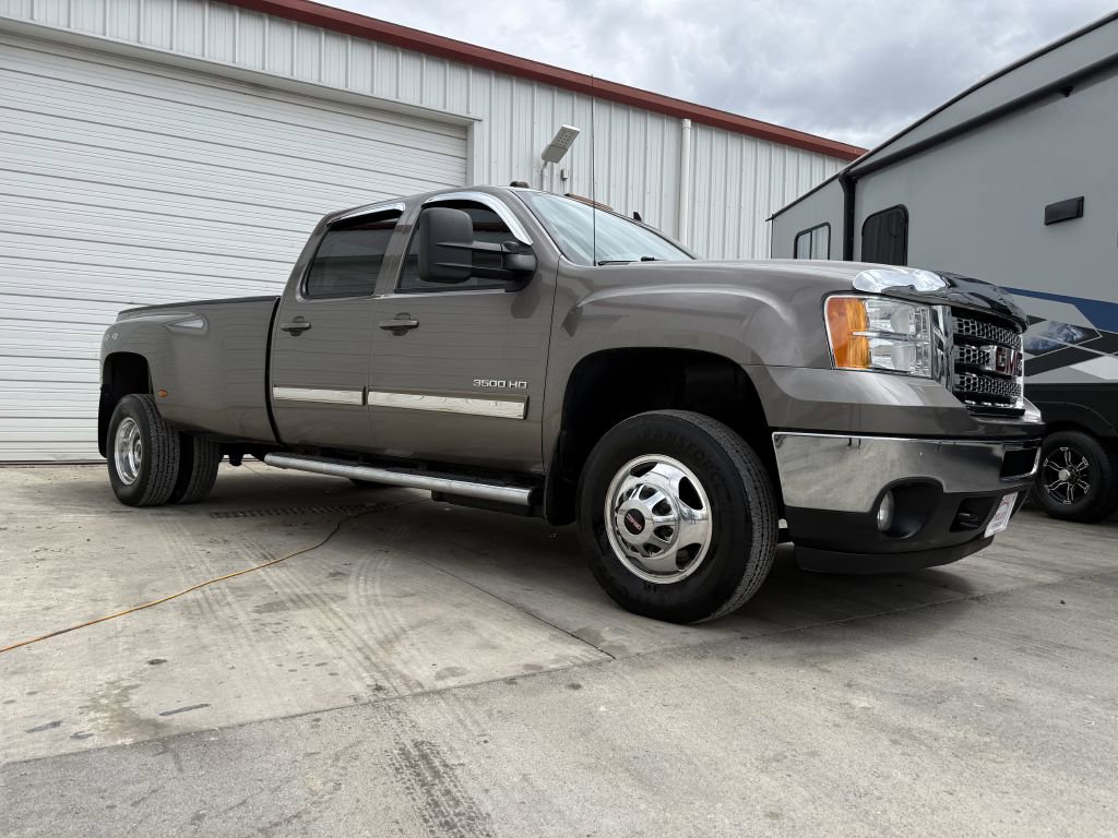 Used 2012 GMC Sierra 3500 SLT AWD/4WD image 34