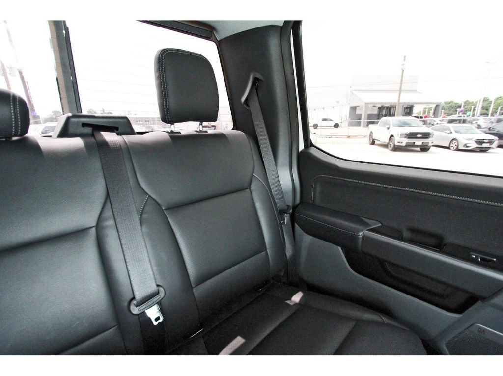 Used 2026 Ford F250 XLT w/ XLT Premium Package AWD/4WD image 13