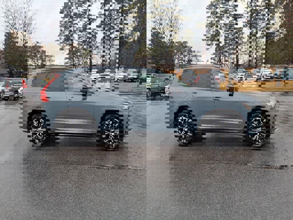Certified 2023 Volvo XC60 B5 Plus w/ Climate Package image 2