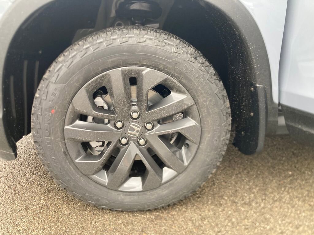 New 2026 Honda Ridgeline Sport image 9