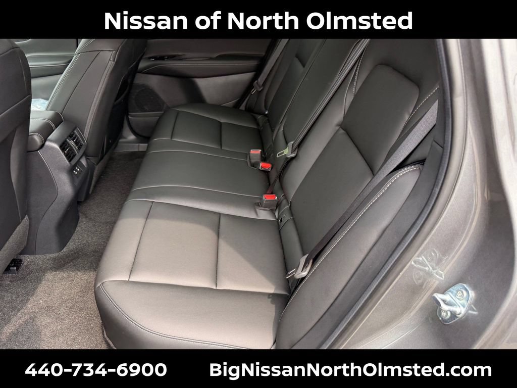 New 2026 Nissan Murano SV AWD/4WD image 17