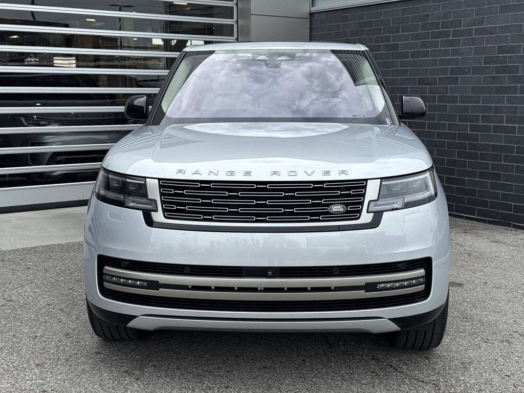 Certified 2023 Land Rover Range Rover SE AWD/4WD image 2