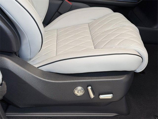 New 2026 Lincoln Navigator L Black Label image 13