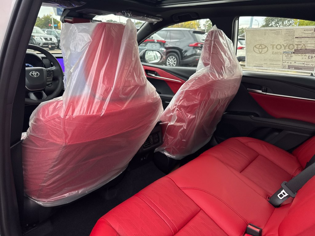 New 2026 Toyota Camry XSE AWD/4WD image 31
